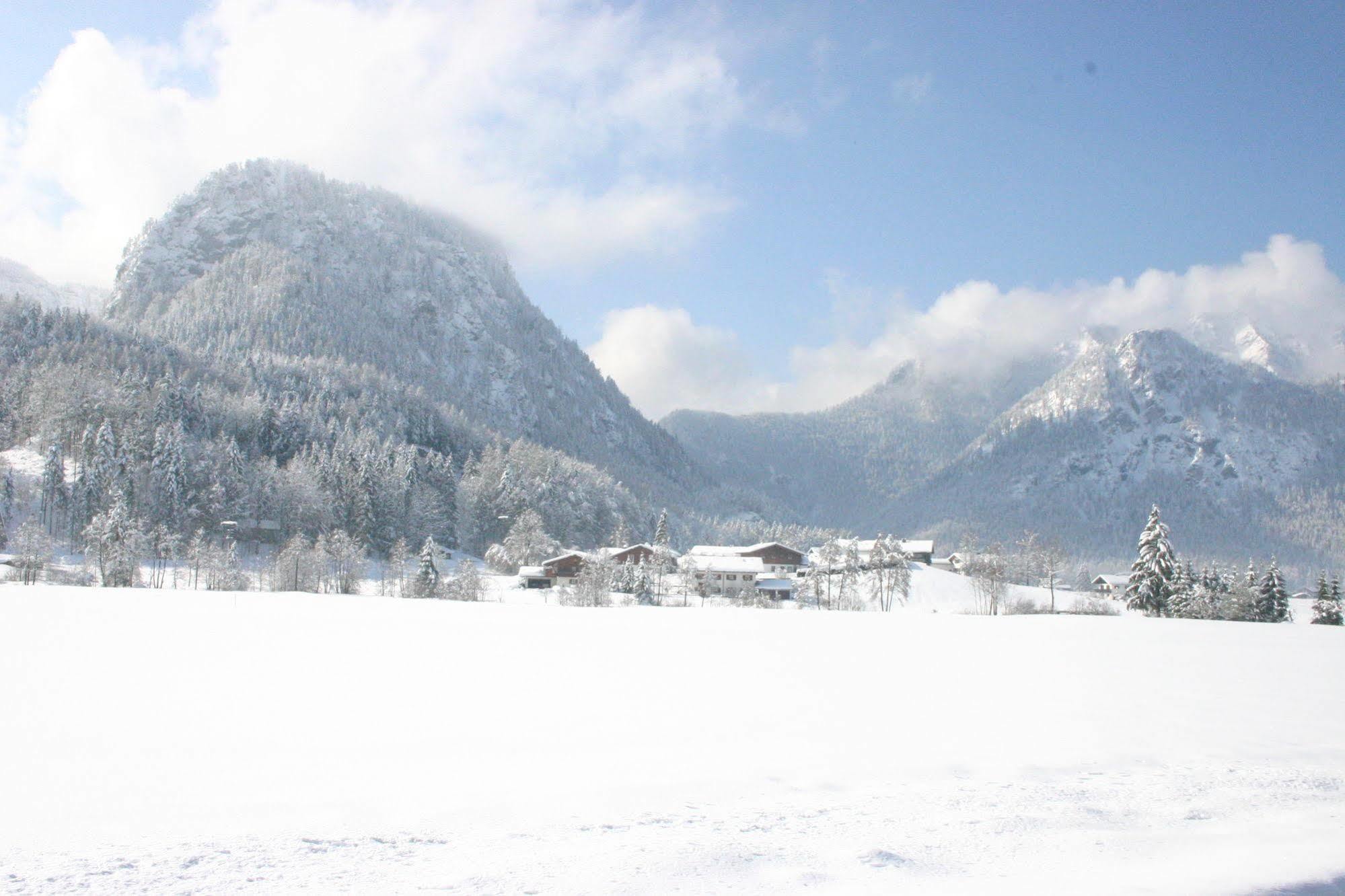 Aktivhotel & Gasthof Schmelz Ihr Urlaubs Hotel In Inzell Mit Wellness Hallenbad, Alpensauna & Dampfbad 外观 照片